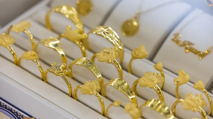 افزایش اندک طلا به دلیل ترس از افزایش نرخ بهره